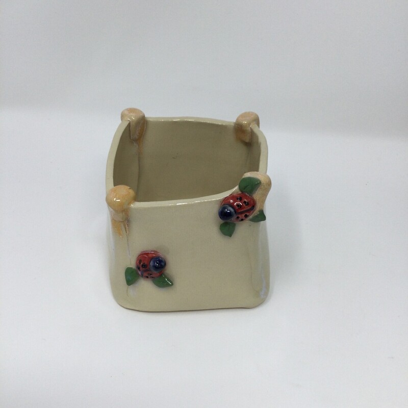 Artisan Lady Bug Pottery,
 Yellow/Green/Red,
Size: 3.5 X 3.5