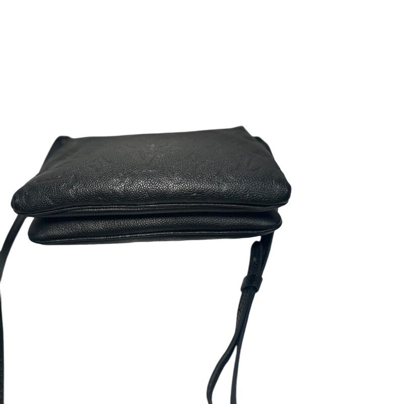 Louis Vuitton Twice Black Empreinte Leather Crossbody<br />
Brass Hardware<br />
Single Adjustable Shoulder Strap<br />
Single Exterior Pocket<br />
Alcantara Lining & Single Interior Pocket<br />
Snap Closure at Front<br />
Dimensions:<br />
Shoulder Strap Drop: 23.5<br />
Height: 6.25<br />
Width: 9<br />
Date Code: AR2106<br />
<br />
* Some minor marks on hardware and small mark on leather strap<br />
<br />
Depth: 1.25<br />
<br />
Does not include original dust bag or box.