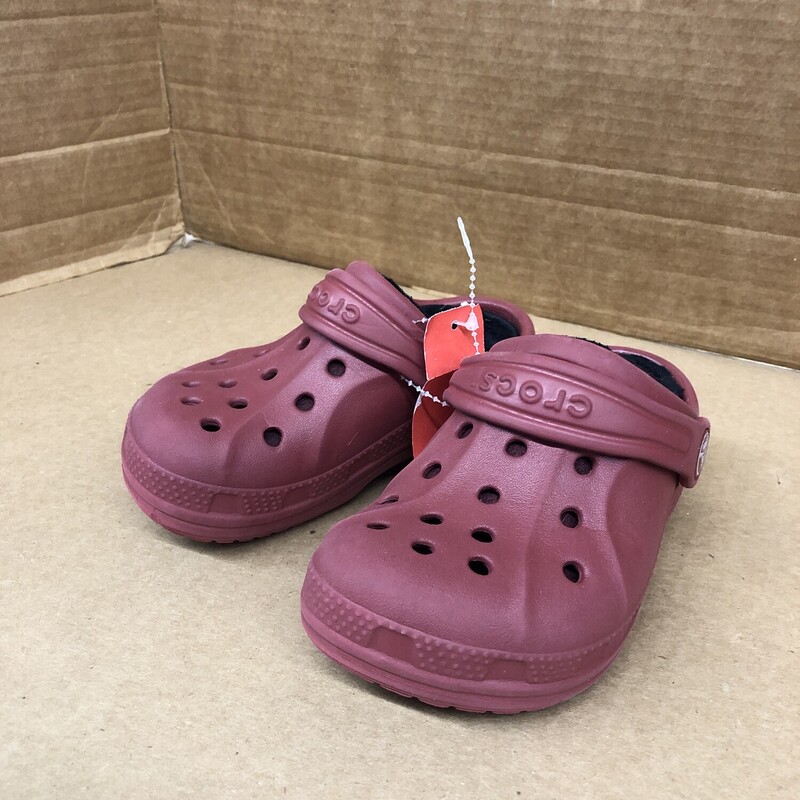 Crocs, Size: 8-9, Item: Shoes