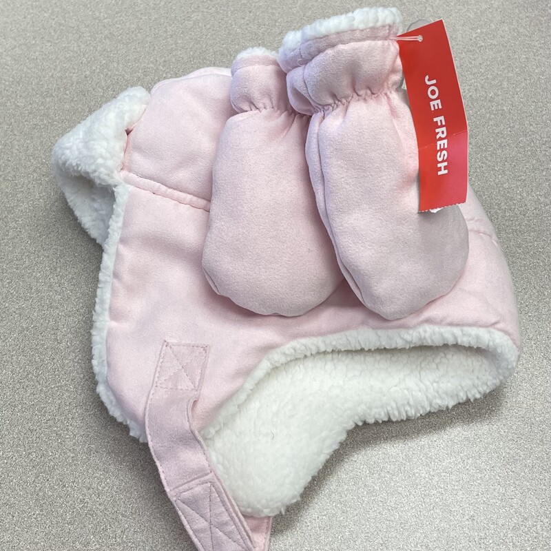 Joe Fresh Mitts &Hat Set