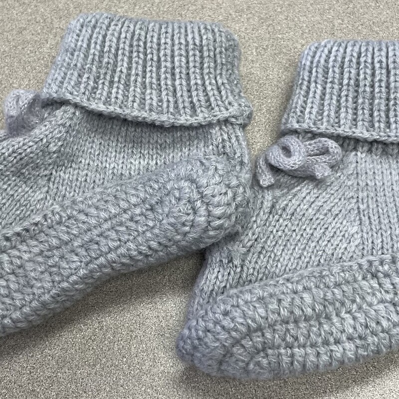 Baby Knit Booties