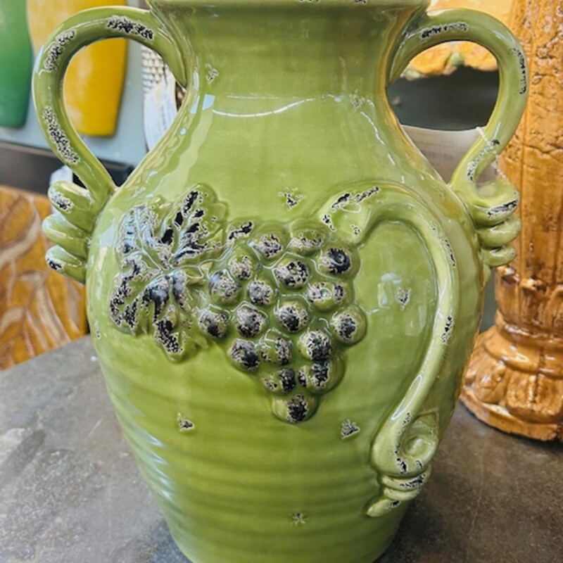 Distressed Grapes Vase With Handles
Green Black Size: 12 x 13H