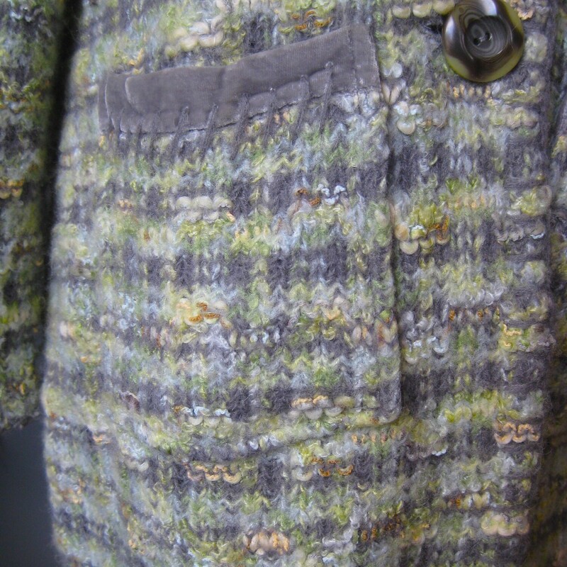 Sigrid Olsen Tweed, Grayee, Size: XL<br />
Quality car length coat by Sigrid Olsen.<br />
Made of soft fuzzy wool blend fabric in a soft green gray plaid.<br />
Trimmed with romantic gray velvet at collar and cuffs.<br />
Fully lined<br />
Pockets<br />
nice large plastic buttons.<br />
Size XL<br />
Flat measurements:<br />
shoulder to shoulder: 16.5<br />
armpit to armpit: 22.5<br />
waist area: 21<br />
hip area: 25.5<br />
length: 36.5<br />
underarm sleeve seam: 18<br />
<br />
excellent condition, no flaws found<br />
thanks for looking!<br />
#80695