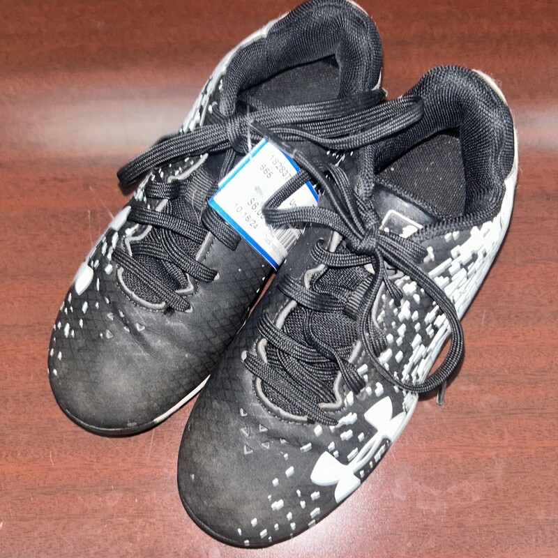 11 Black Printed Cleats, Black, Size: Shoes 11