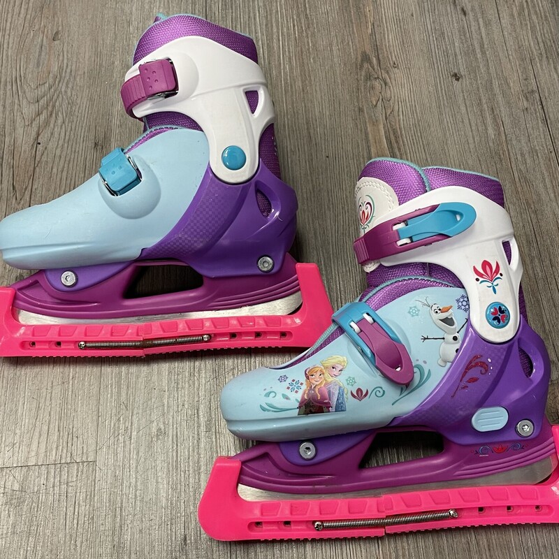 Frozen Disney Skates, Multi, Size: 12-2Y
Includes blade protector