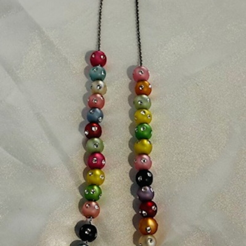 925 Multicolored Beads
Silver Multicolored Size: 17.5L
As Is - a few tiny gems are missing from a few of the beads