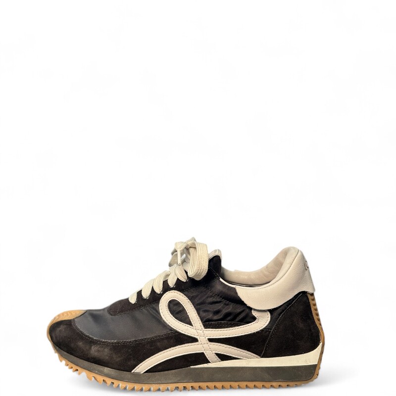 Loewe Flow Runner