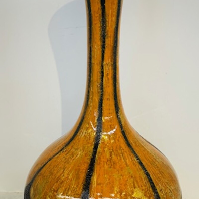 Stone Line Texture Long Neck Vase
Orange Black Gold Size: 10 x 22H