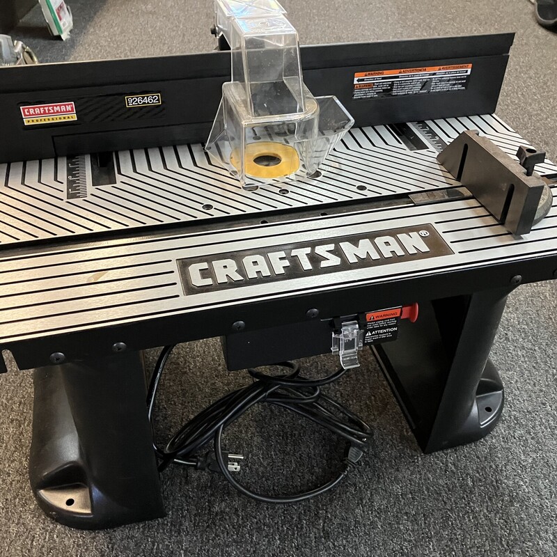 Router Table,  Craftsman
with Craftsman Variable Speed Router