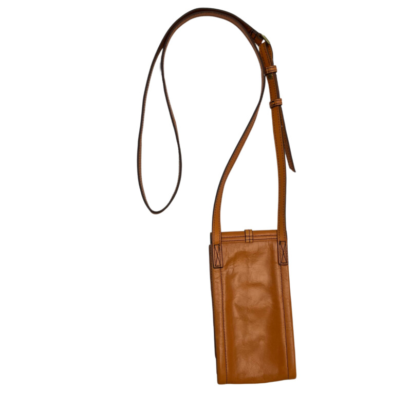 HOBO Token Bag
Crossbody Strap
Leather with Built in Wallet
Color:  Apricot