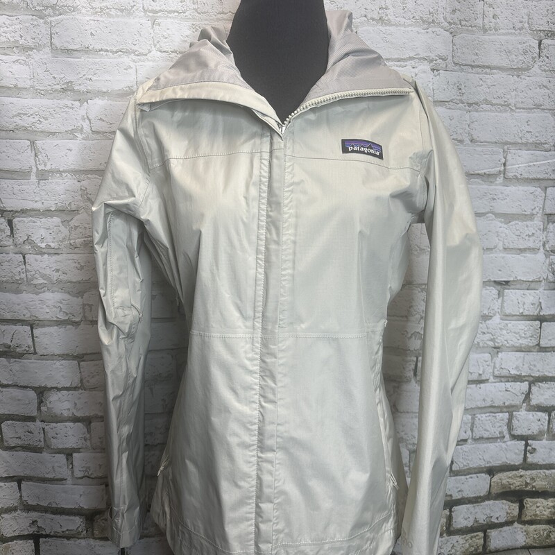 Patagonia, Lt Grey, Size: Small