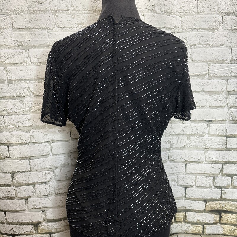 J Kara, Blk Seq, Size: Large