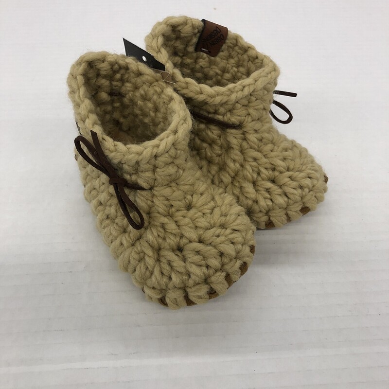 By Susanne, Size: Booties, Item: 12-18m