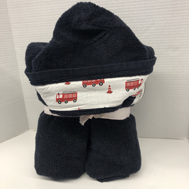 By Julia, Size: Towel, Item: Hooded