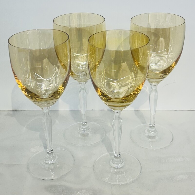 Amber Top Wine Glasses
Set of 4
Amber Ciear
Size: 3.5 x 8.5H