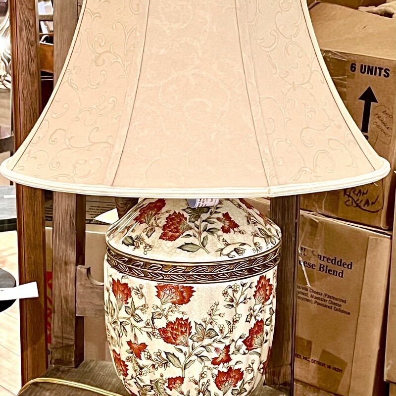 Lamp Table Asian Flowers, Cream & Red, Size: 29H