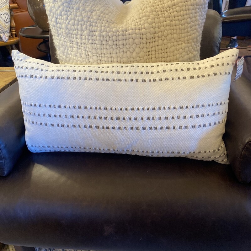 Ralph Lauren Pillow

Size: 26x13