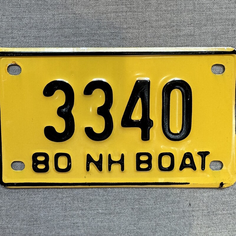 NH 1980 Boat Plate