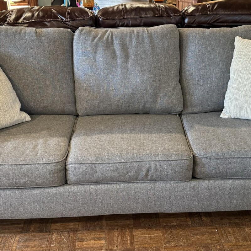 Gray Sleeper Sofa
Excellent Condition
89 Inches Wide, 37 Inches Deep, 31 Inches High