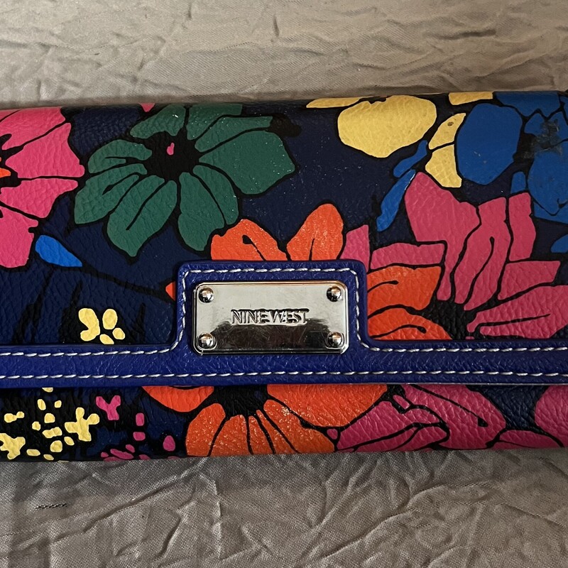 Nine West Colorful Wallet