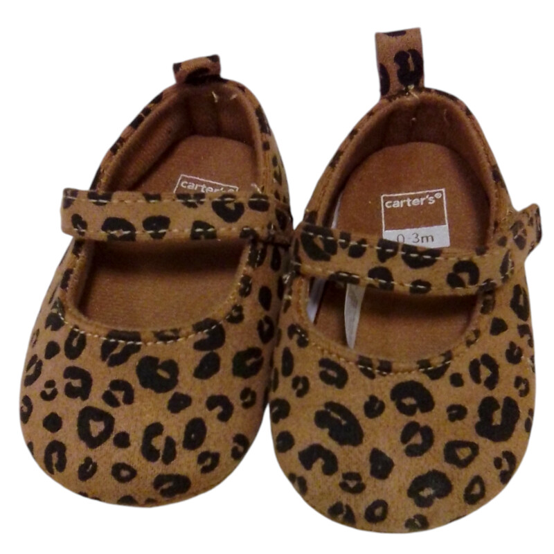 Shoes: Cheetah, Girl, Size: 0/3m

Located at Pipsqueak Resale Boutique inside the Vancouver Mall, Suite 230, (upstairs between Round 1 and Golds Gym) or online at: #pipsqueakresale

All items are photographed prior to being steamed. Cross posted, items are located at #PipsqueakResaleBoutique, payments accepted: cash, paypal & credit cards. Any flaws will be described in the comments. More pictures available with link above. Local pick up available at the #VancouverMall, tax will be added (not included in price), shipping available (not included in price, *Clothing, shoes, books & DVDs for $6.99; please contact regarding shipment of toys or other larger items), item can be placed on hold with communication, message with any questions. Join Pipsqueak Resale - Online to see all the new items! Follow us on IG @pipsqueakresale & Thanks for looking! Due to the nature of consignment, any known flaws will be described; ALL SHIPPED SALES ARE FINAL. All items are currently located inside Pipsqueak Resale Boutique as a store front items purchased on location before items are prepared for shipment will be refunded.

#resalerocks #pipsqueakresale #shopvanmall #vancouverwa #portland #reusereducerecycle #fashiononabudget #chooseused #consignment #savemoney #shoplocal #weship #keepusopen #shoplocalonline #resale #resaleboutique #mommyandme #minime #fashion #reseller #usedclothing #usedtoys #secondhand #consign #store #clothes #womensclothes #kidsclothes