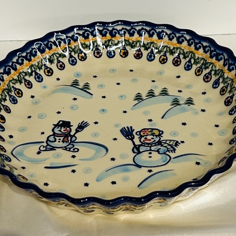 Polish Pottery Snowman Pie Plate
Blue White Green Size: 10diameter