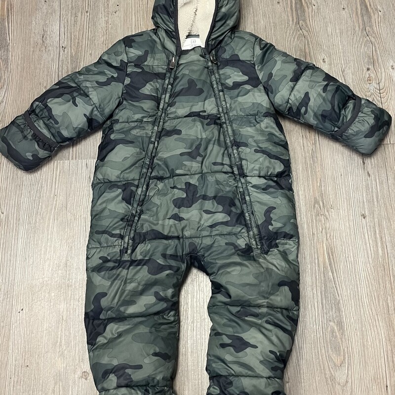 Gap Snowsuit, Camo, Size: 18-24M