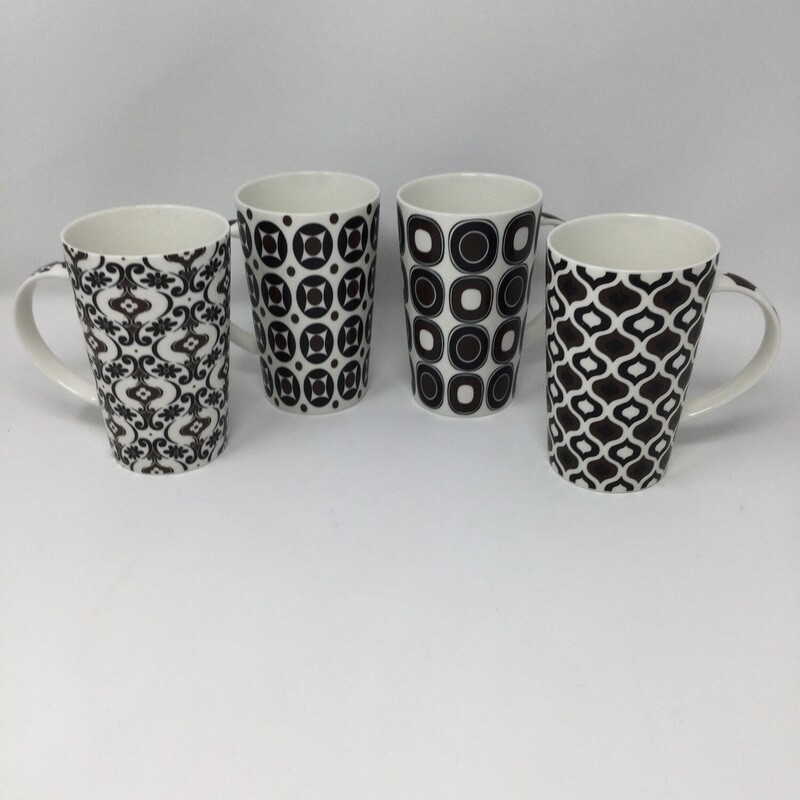 Maxwell Williams Mugs,
White/Brown/Black,
Size: Set Of 4