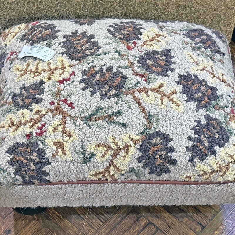 4 Corners Wool Foot Stool