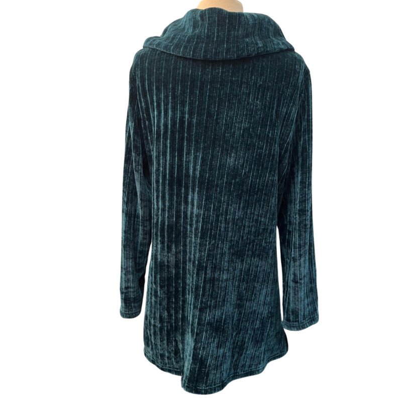 Nina Leonard Chenille Sweater<br />
Emerald<br />
Size: Large