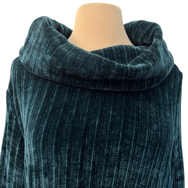 Nina Leonard Chenille Sweater<br />
Emerald<br />
Size: Large