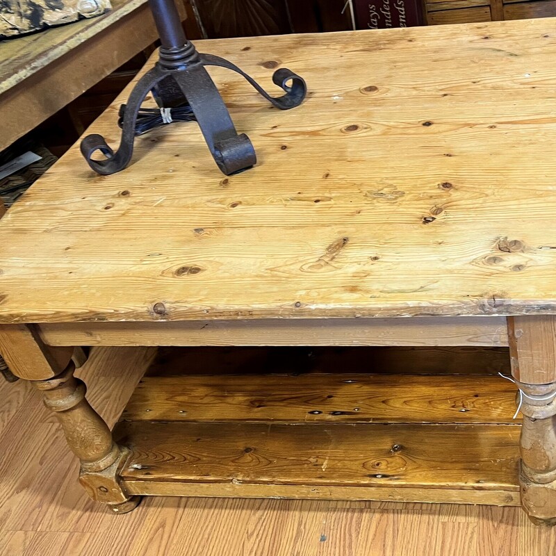 Rustic Pine Coffee Table, W/Shelf, Square
36in x 35in x 21in tall