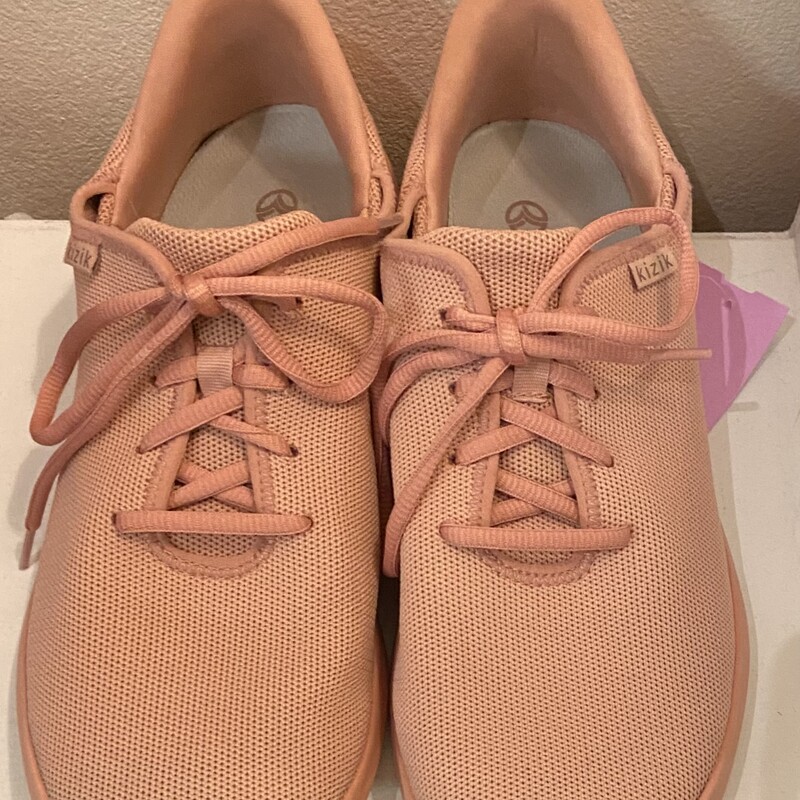 Pch Msh Sneakers<br />
Peach<br />
Size: 11