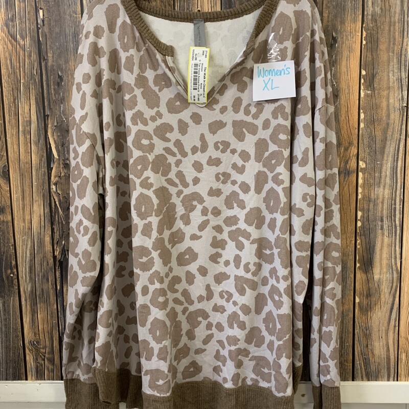 Tan Vneck Animal Print Sw