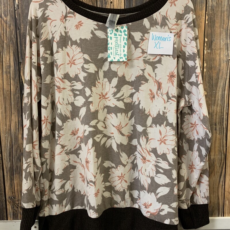 NWT Brwn/red/wht Flowers, Size: XL