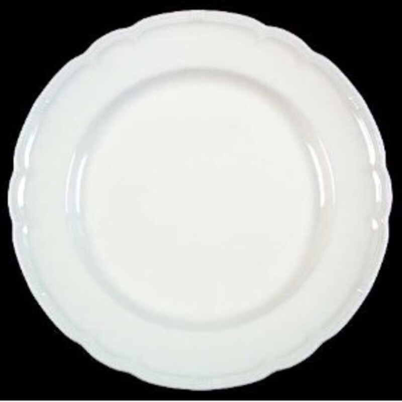 Set of 7 Nikko LaCreme French Country Dinner Plates
Cream French Country Collection
Size: 10.5 diameter