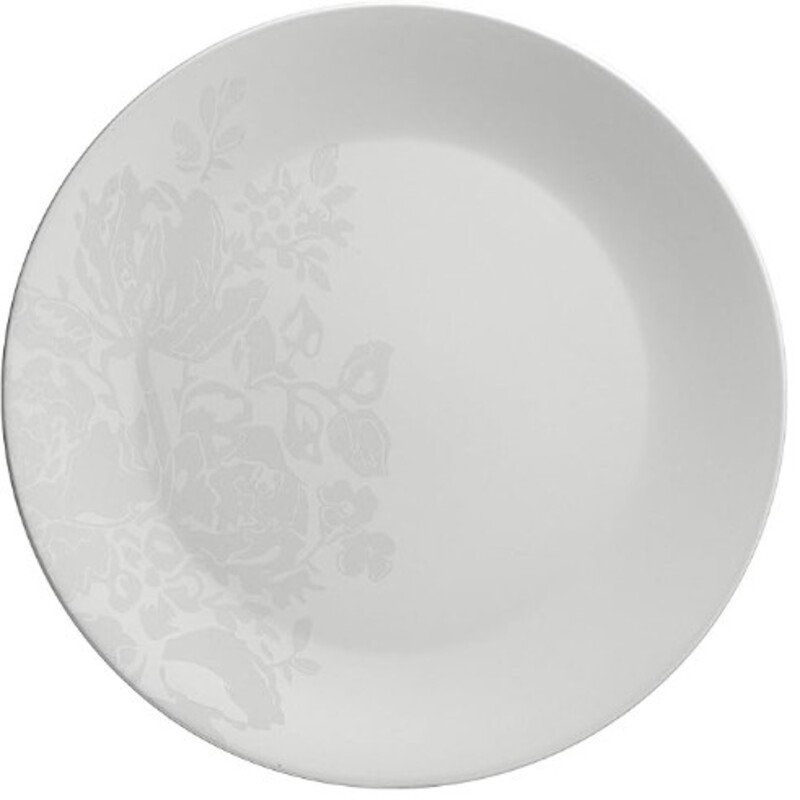 Set of 7 Royal Doulton Bliss Plates
Cream Porcelain
Size: 9.25 Diameter Luncheon Size
Dishwasher/Microwave Safe