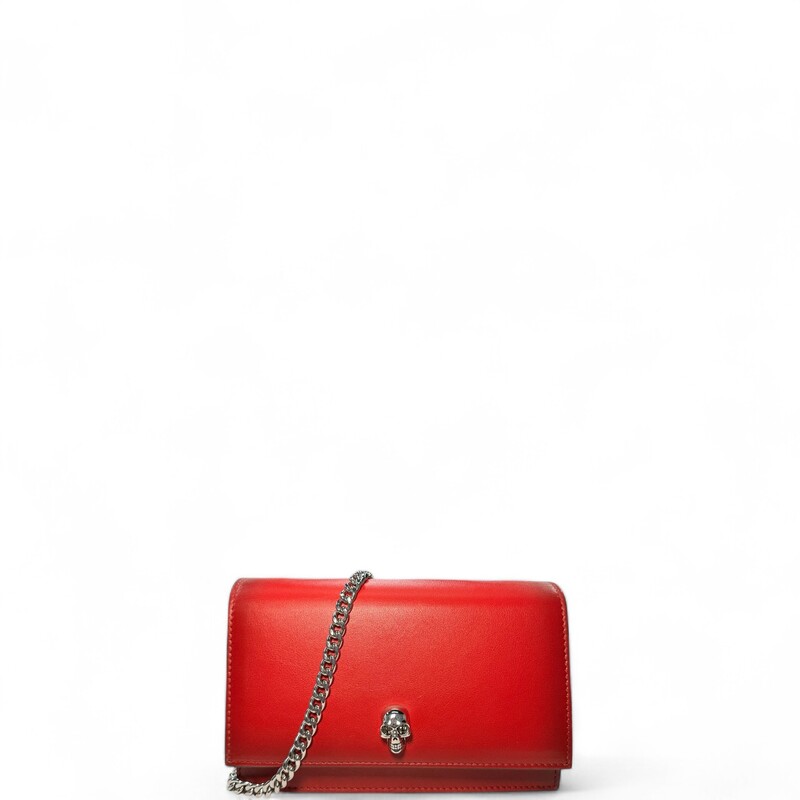 Alexander Mcqueen Red Skull Crossbody
Calfskin
 Dimensions: 5.1 Lx7.9W

Comes with original dust bag.