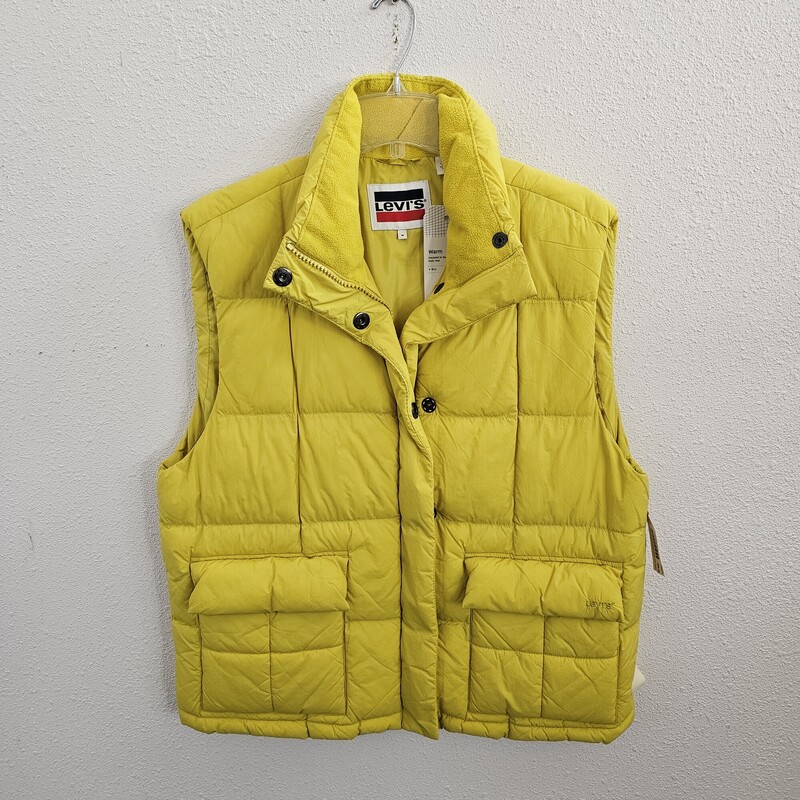 Levis Puffer $148