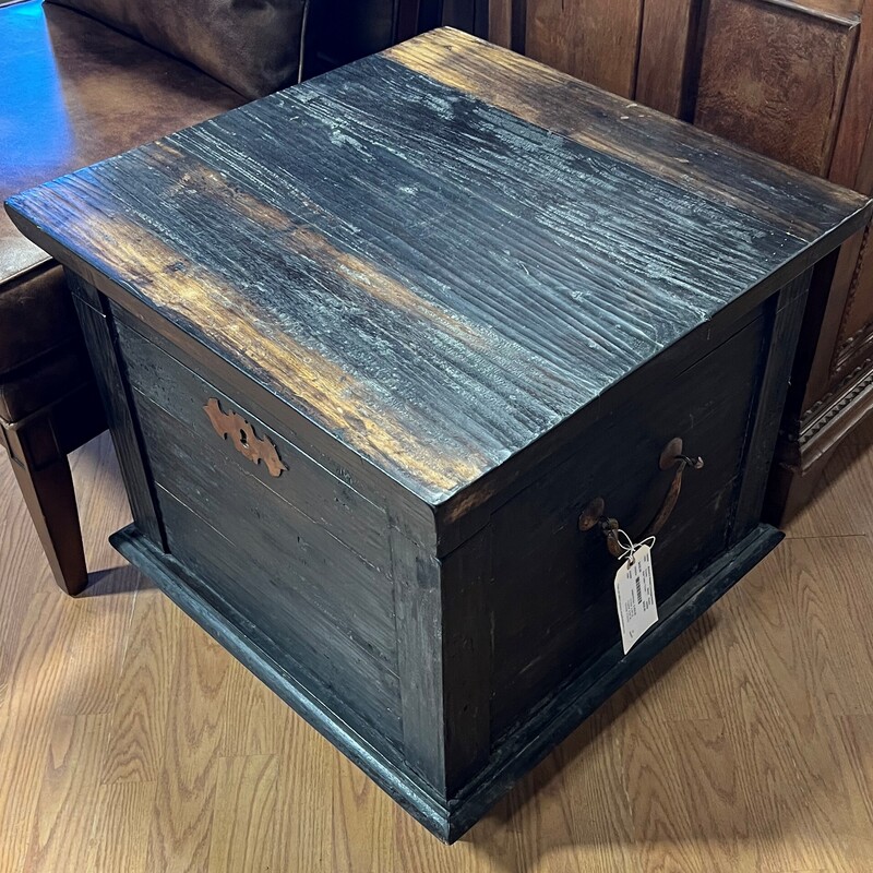 Side Table / Trunk