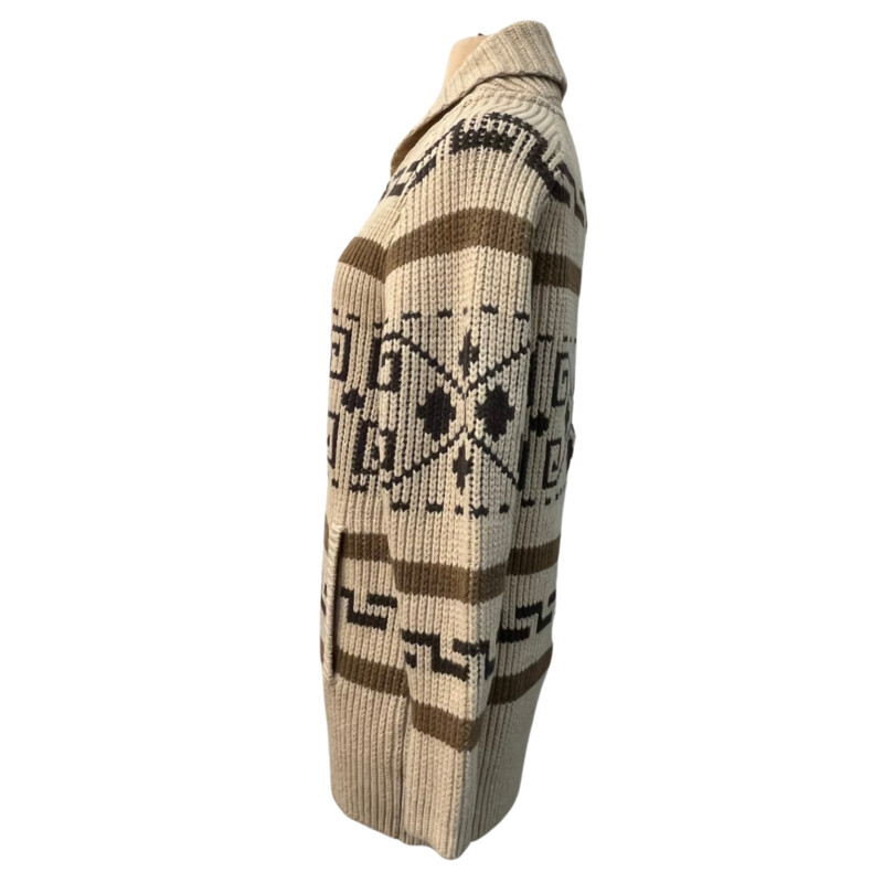 New Pendleton Long Westerly Cardigan<br />
100% Lambs Wool<br />
Zipper Closure<br />
With Pockets<br />
Colors: Tan, Coffee and Brown<br />
Size: XS<br />
Retails for $259.00