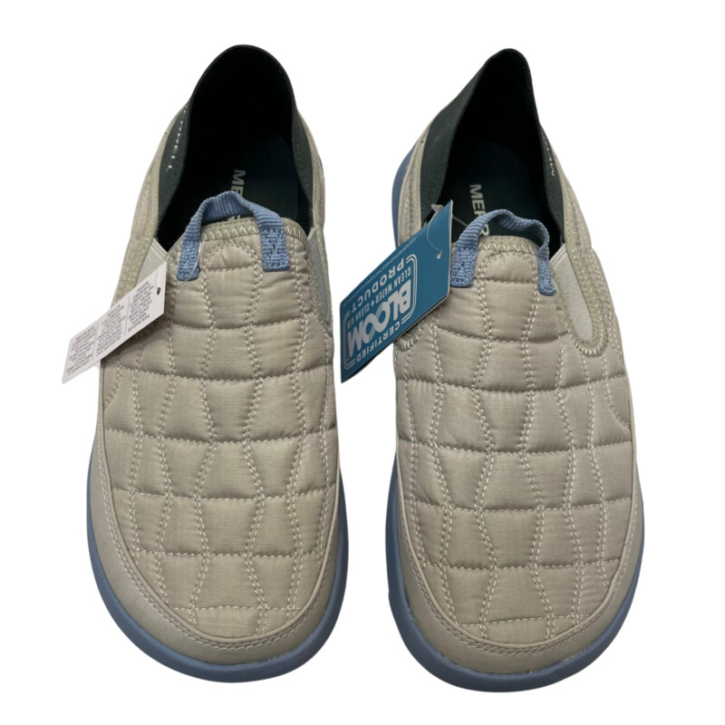 New With Tags Merrell Moc Shoes<br />
Tan and Light Blue<br />
Size: 10<br />
Retails for $75.00