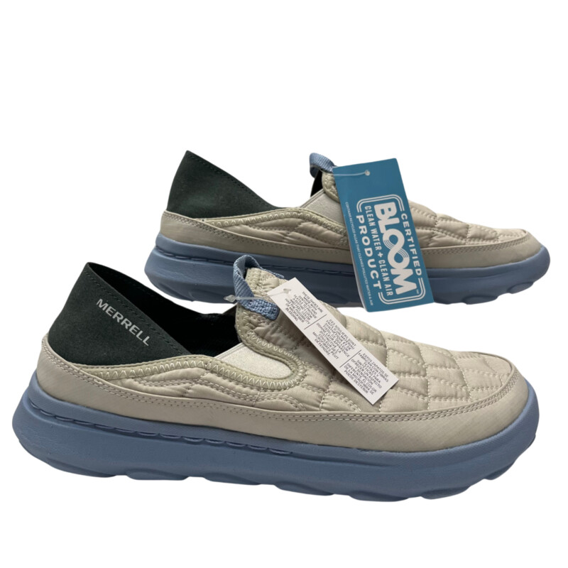 New With Tags Merrell Moc Shoes<br />
Tan and Light Blue<br />
Size: 10<br />
Retails for $75.00