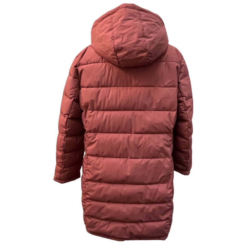 Andrew Marc Walker Coat Insulated Hooded Cold Weather Puffer Jacket<br />
Color: Terra Rose.<br />
Size: XXL = 16-18<br />
Color: Terra Rose.<br />
Fixed bib with zipper closure<br />
Stand collar with attached hood<br />
Snap front placket<br />
Cozy faux fur lined collar & hood<br />
Two front zipper pockets<br />
Branded logo trim at left sleeve<br />
Adjustable draw cord at hood<br />
Sorona® plant based 100% polyester fill<br />
Interior slit pocket<br />
Stretch side panel and undersleeve for mobility