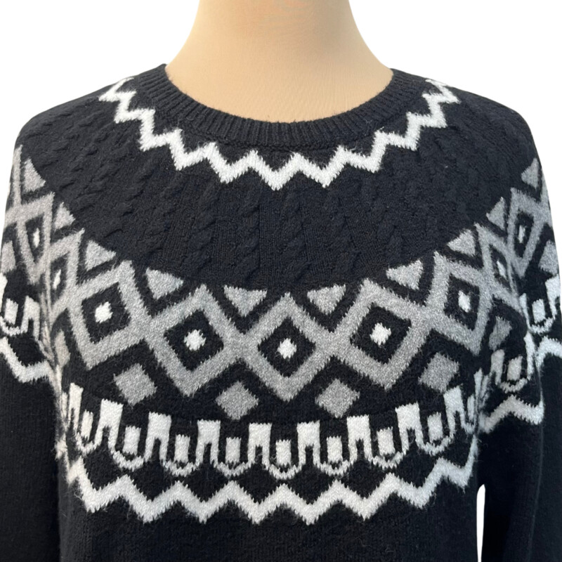 LOFT Sweater Dress<br />
Fair Isle Style<br />
Cotton Blend<br />
Color: Black, White, and Gray<br />
Size: Medium