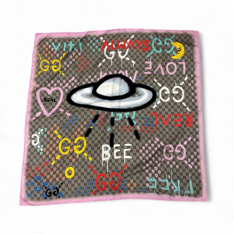 Gucci UFO Silk