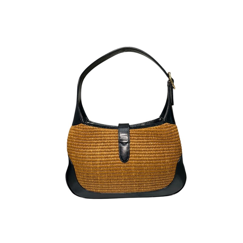 Gucci 1961 Jackie Bag<br />
Raffia and leather Trim<br />
Color : Navy<br />
Style Code: 636706 520981<br />
Some interior stains<br />
Does not come with original box or dust bag.<br />
Dimensions: 11 Lenght x 7 Height