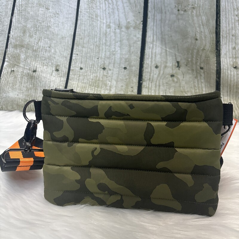 Royln, Camo, Size: Crossbodyb