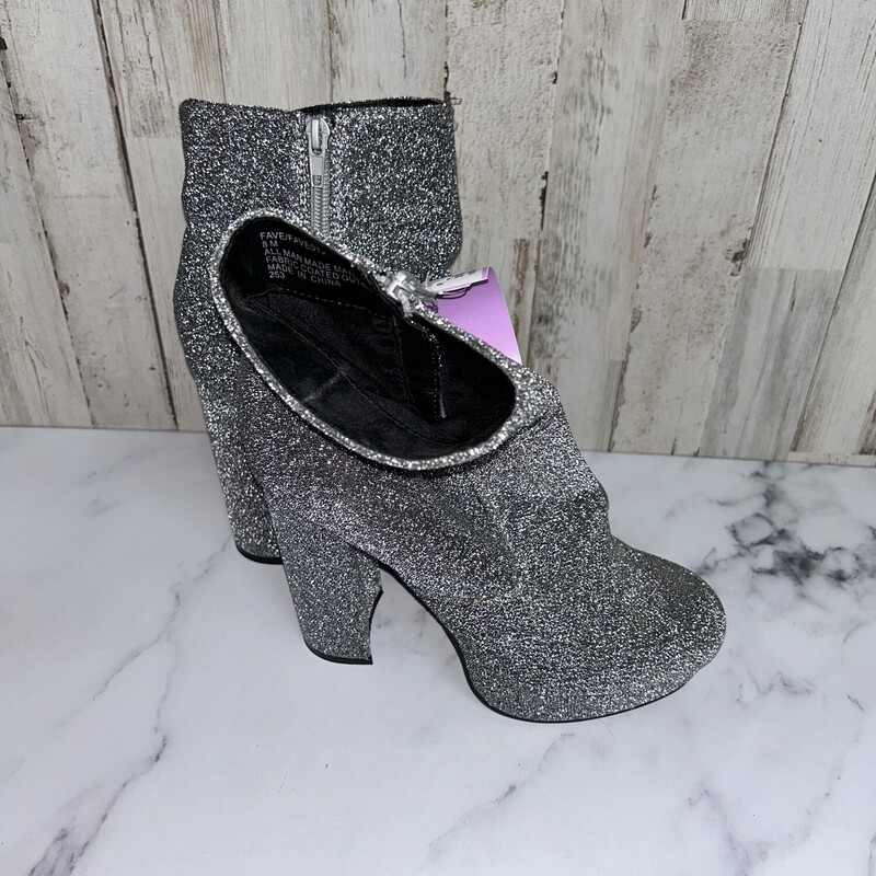 A8 Grey Sparkly Booties