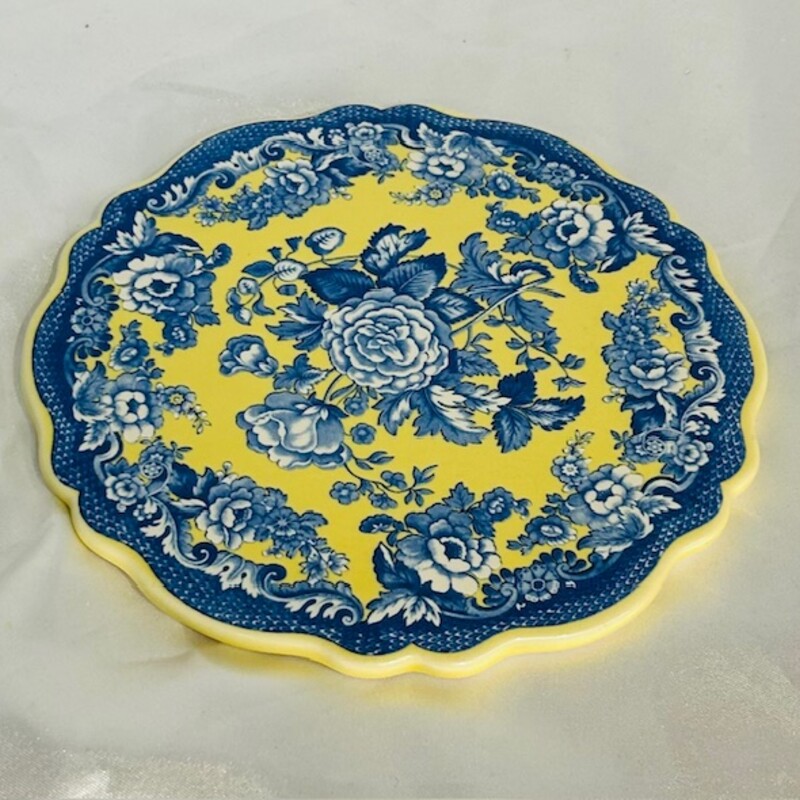 Spode Scalloped Trivet